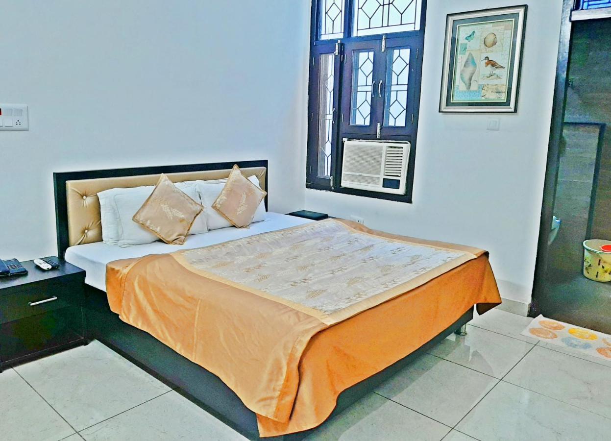Bindiram Express By Shrigo Hotels Sitapur Muafi Dış mekan fotoğraf